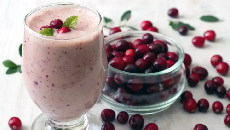 cranberry smoothie