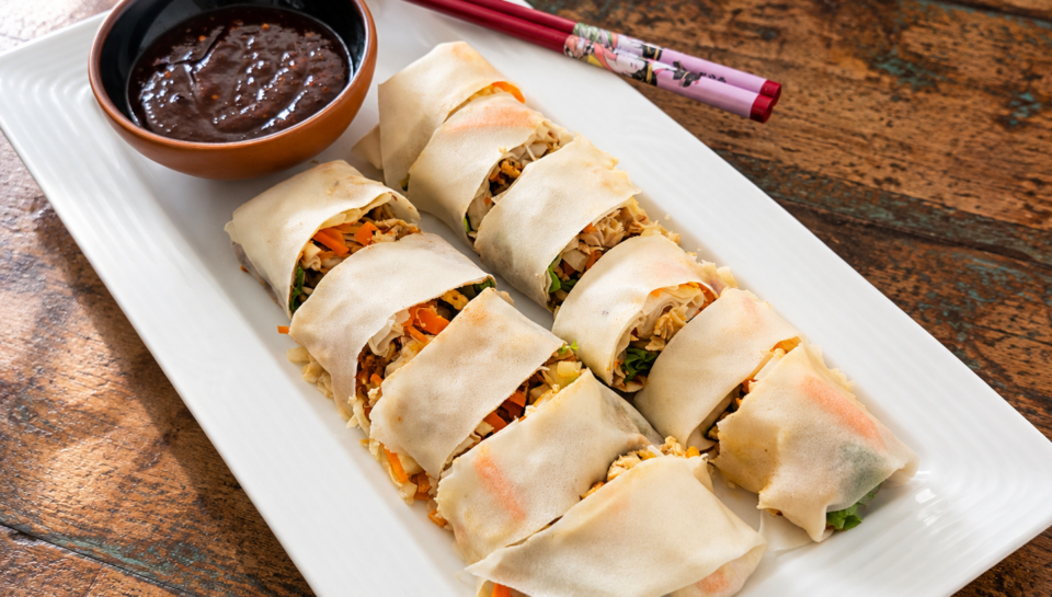 CRANBERRY CHICKEN POPIAH